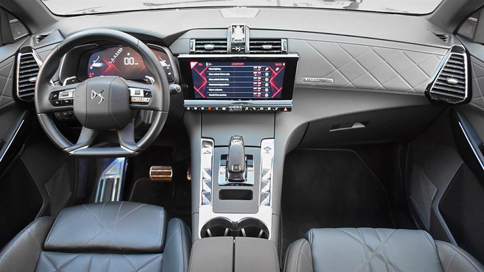 کابین لوکس دی اس 7